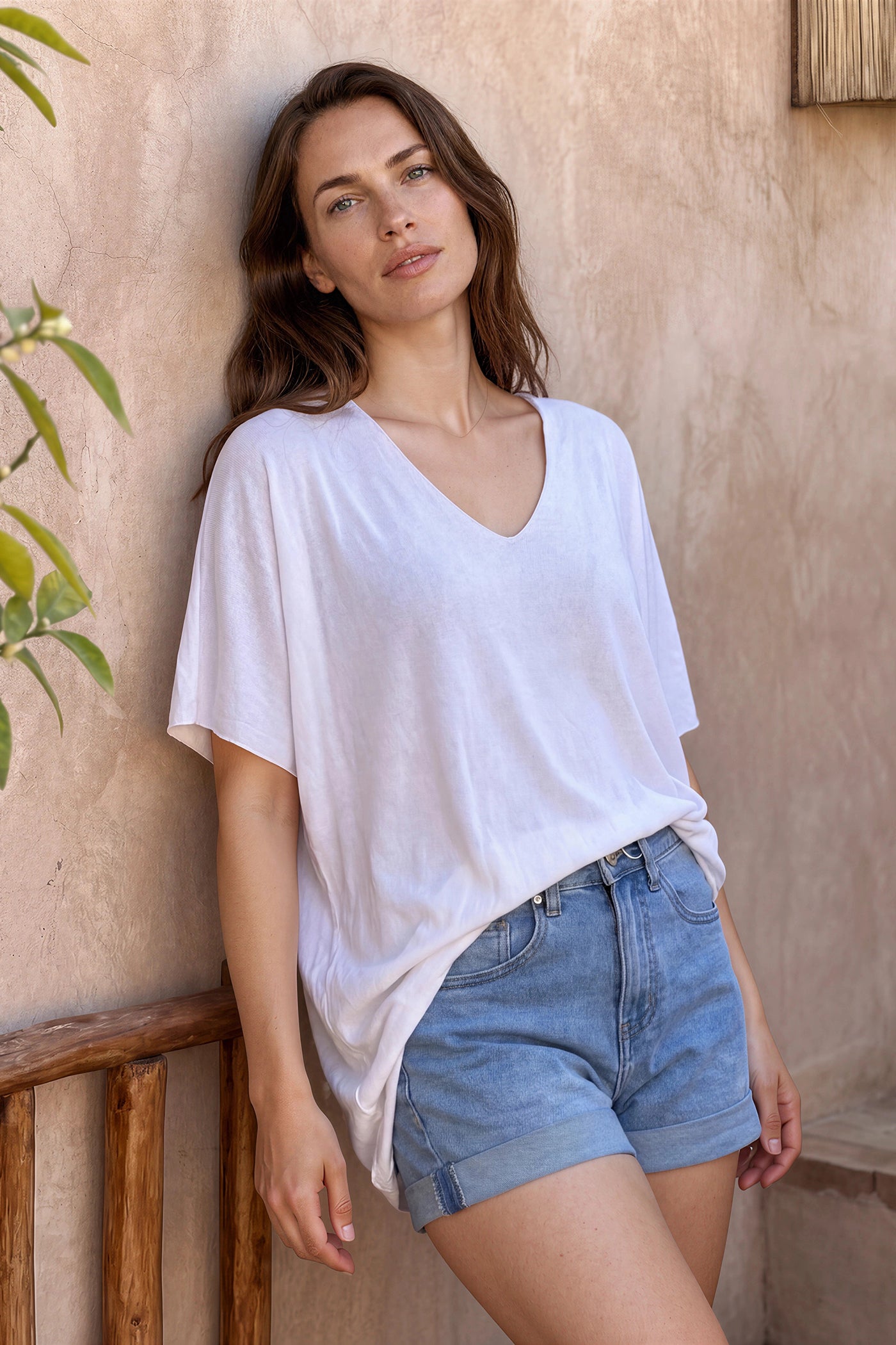 Relaxed fit white v-neck top