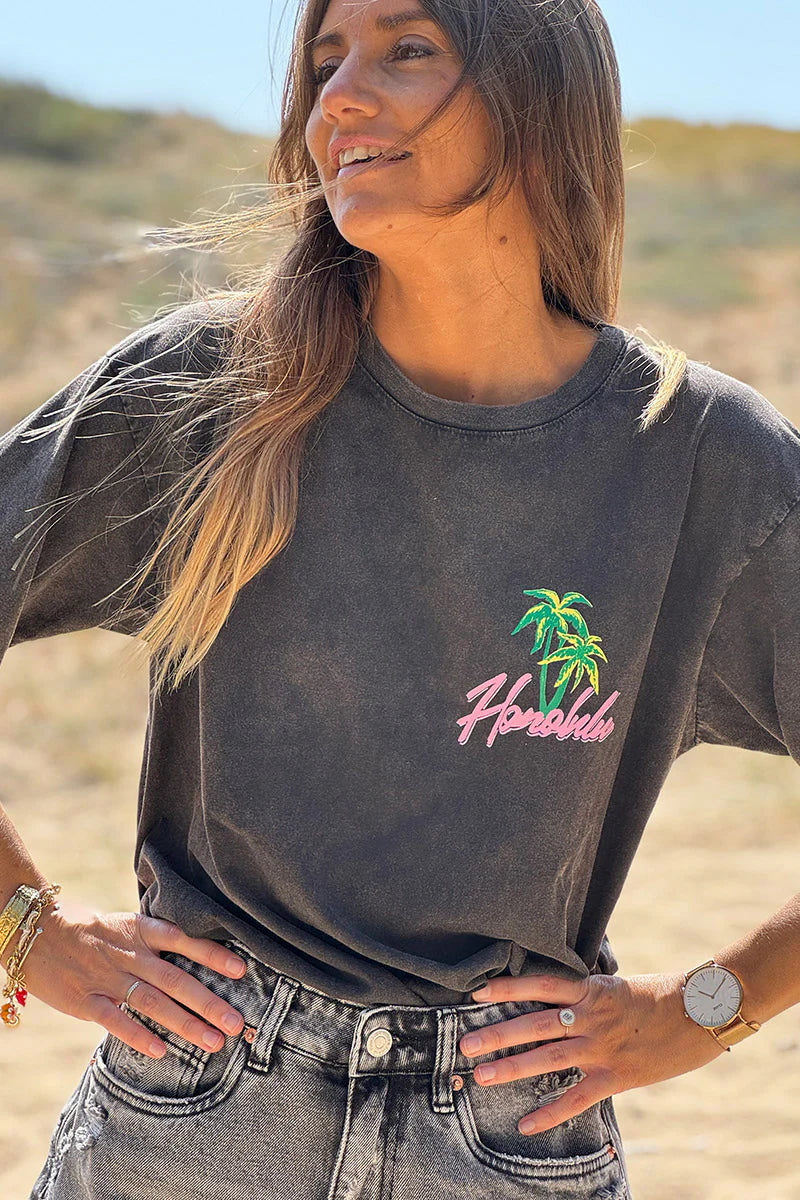 Black Honolulu Screen Print Tee Horizons Lointains