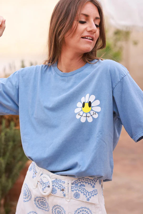 Blue Good Vibes Only Daisy Tee