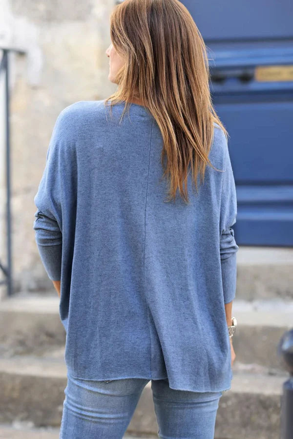 Dusty blue V-neck Sweater with small Sequin Star