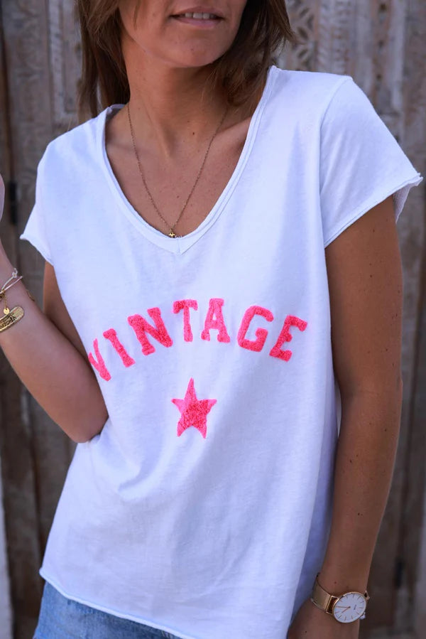 Flash pink Vintage Star Varsity White V-Neck Tee