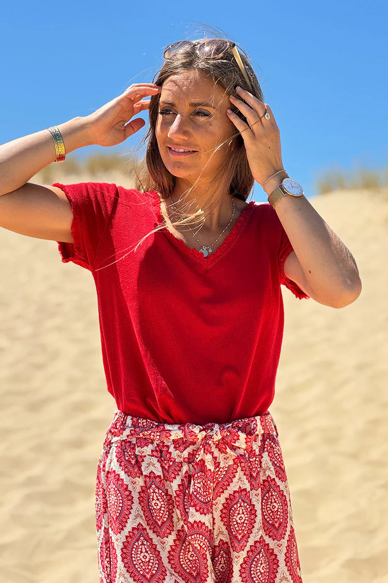 Red Stretch Cotton Tee with Raw Hems
