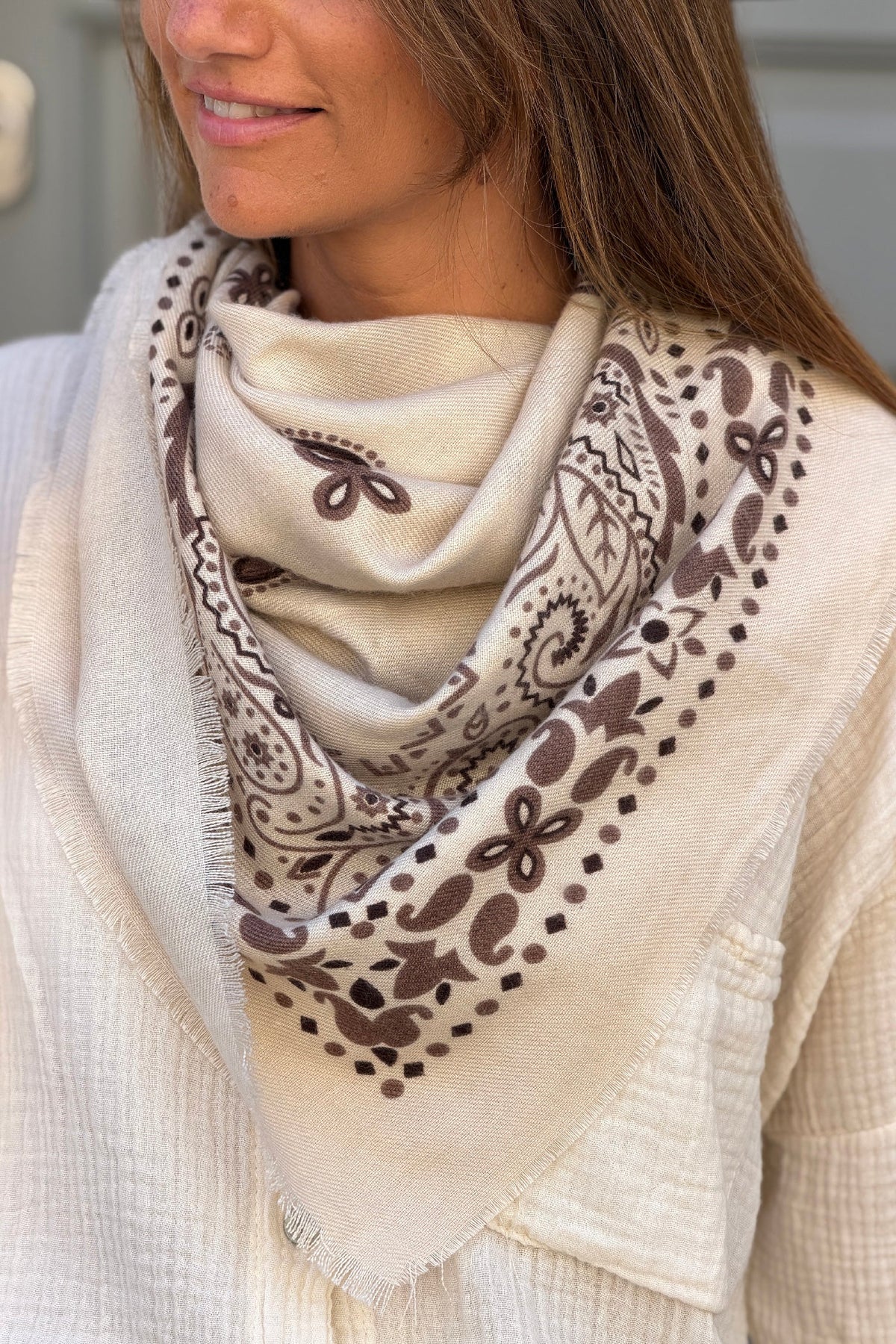 Cream Western Paisley Viscose Scarf