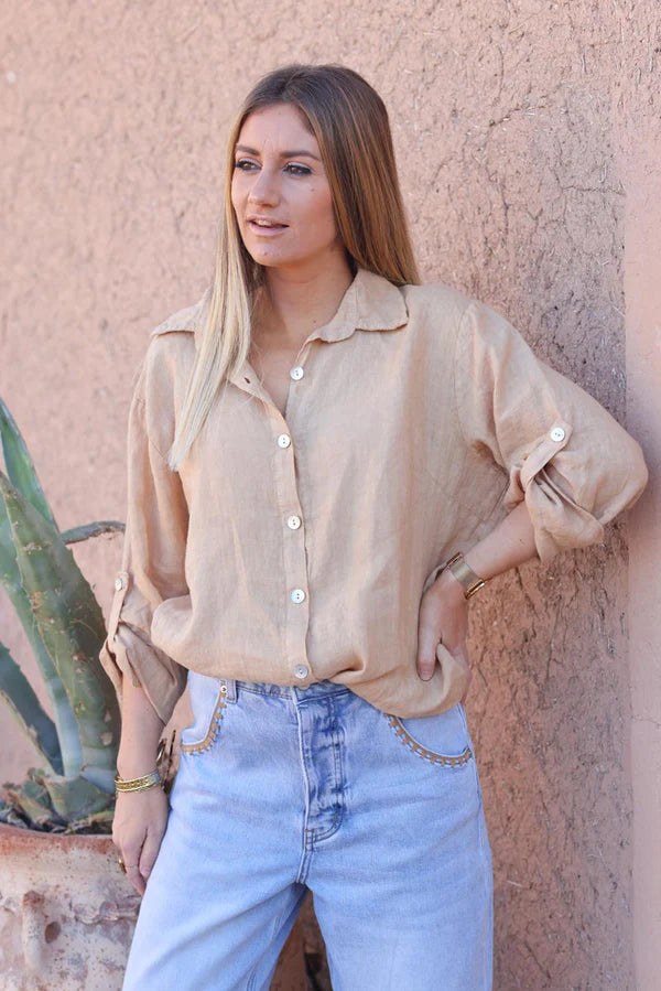 Caramel linen shirt with mother of pearl buttons