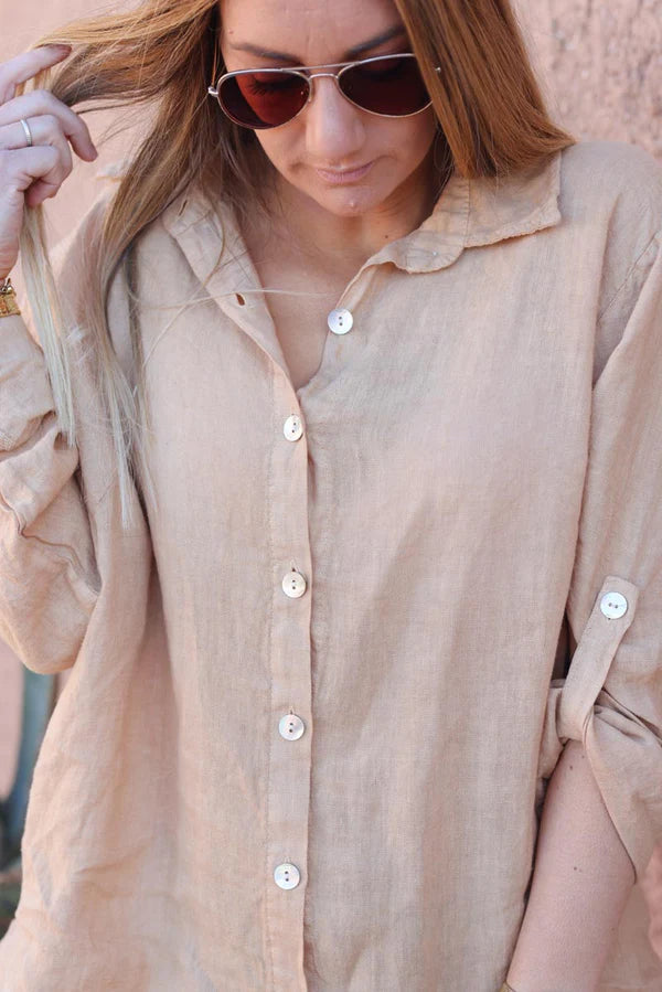 Caramel linen shirt with mother of pearl buttons