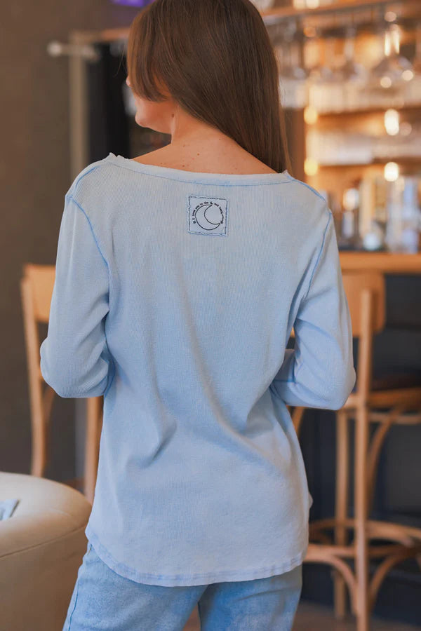 Light Blue ribbed long sleeve t-shirt 'ILY to the moon and back'