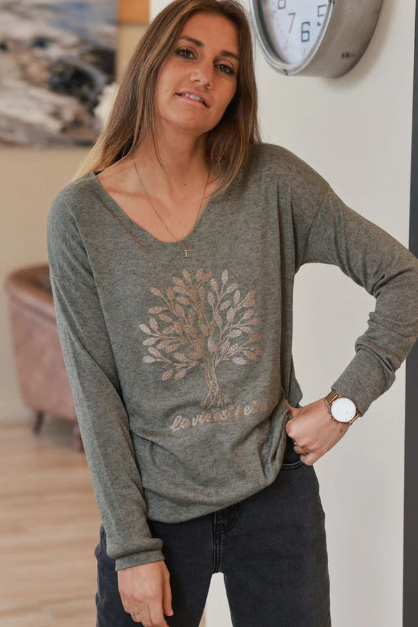 Olive “La Vie Est Belle” Gold Glitter Tree Long-Sleeve Tee