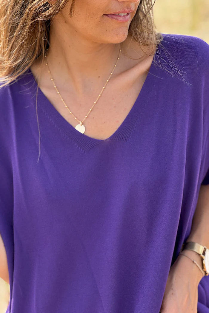 Purple stretch fine knit top with short sleeves