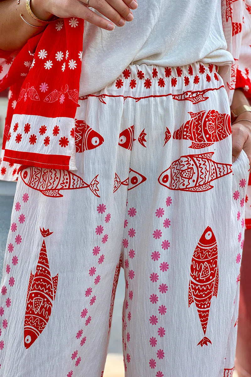 Red Fish Traditional Print Pull-On Pants