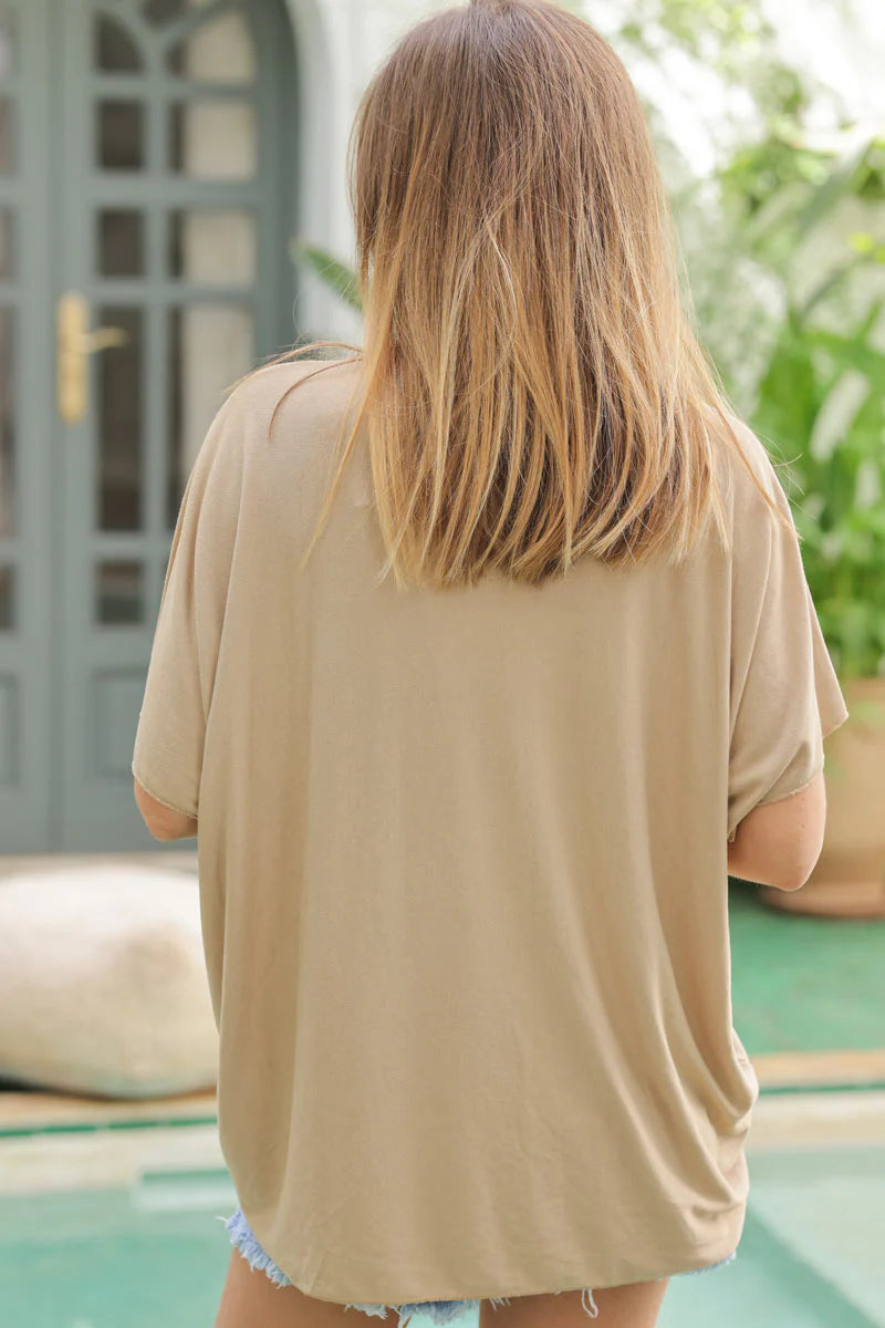 Relaxed fit light camel v-neck top