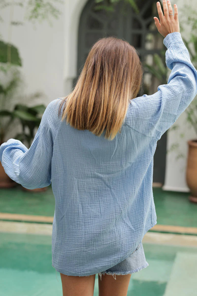 Sky blue v-neck crinkle cotton gauze blouse